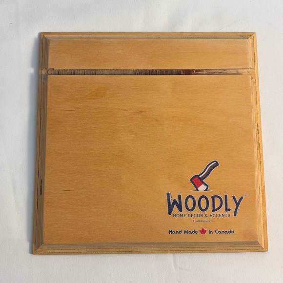 WOODLY 4 Wooden Wall Plaques With Depiction of Woodland Creatures Handcrafted - Picture 6 of 10